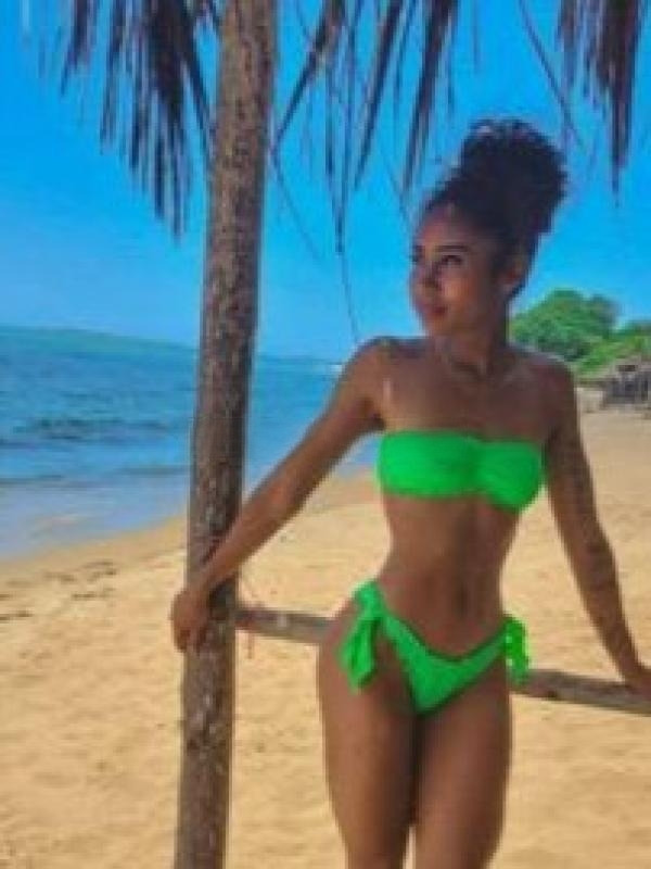 Vanessa 15