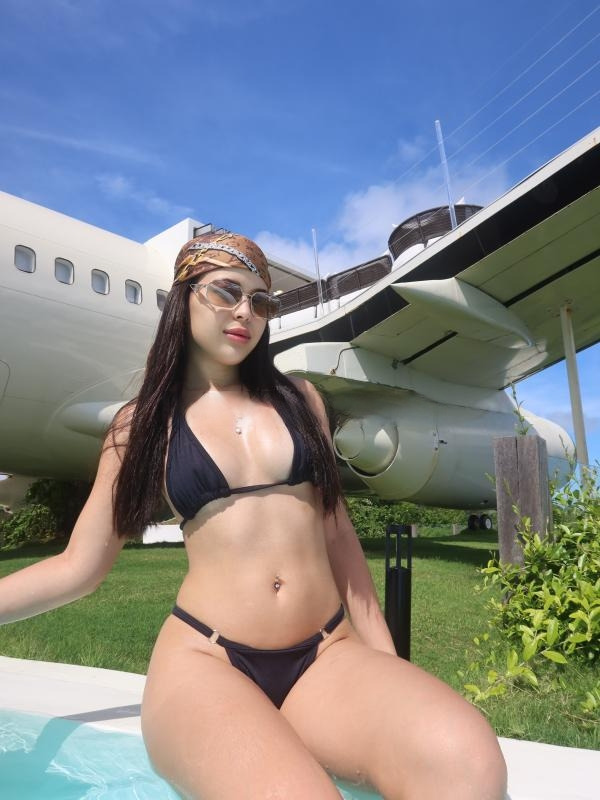 Bella 1