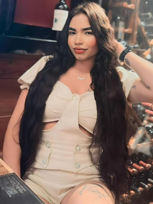 Angelina 18