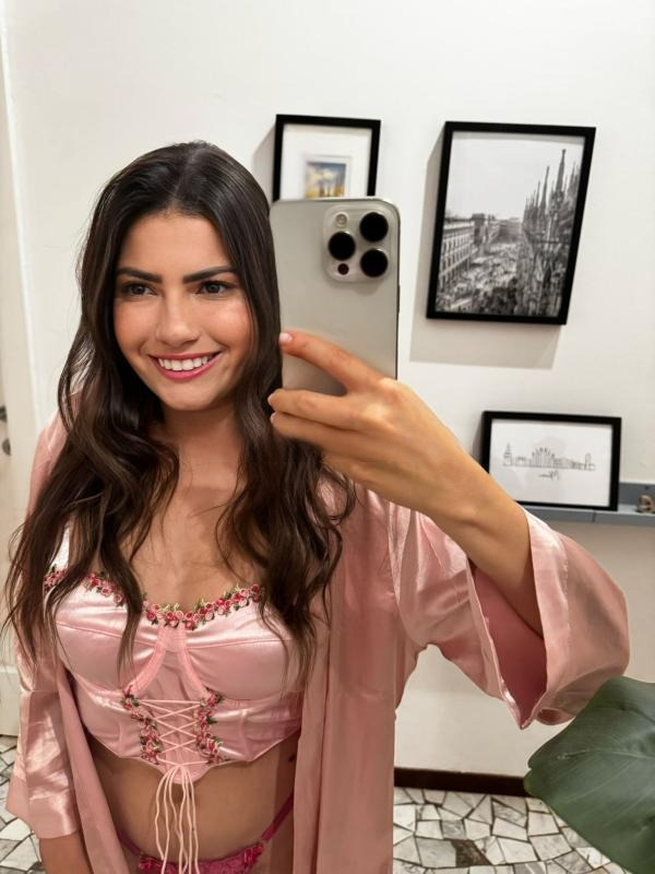Larissa 5