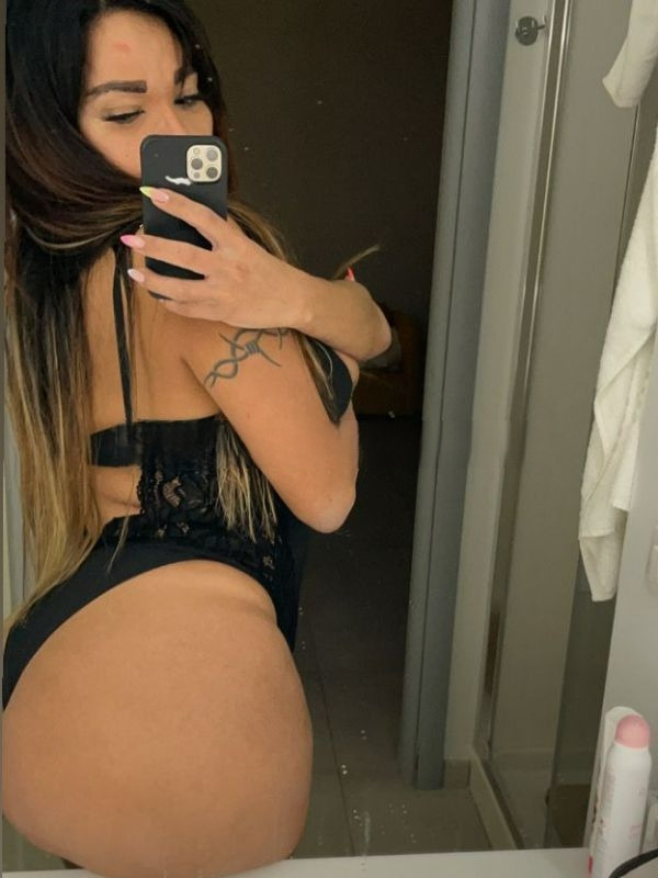 Keyra 19