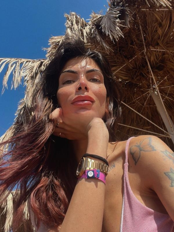 Linda Wild 12