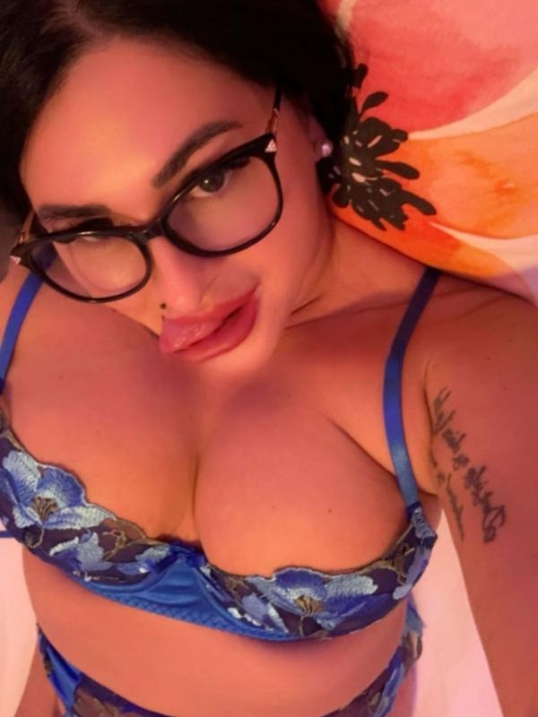 Elena 2