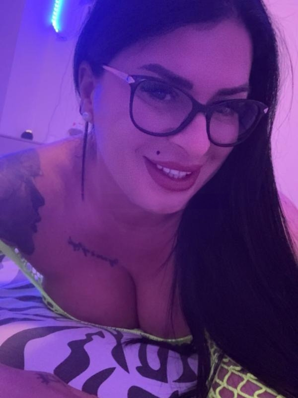 Elena 15