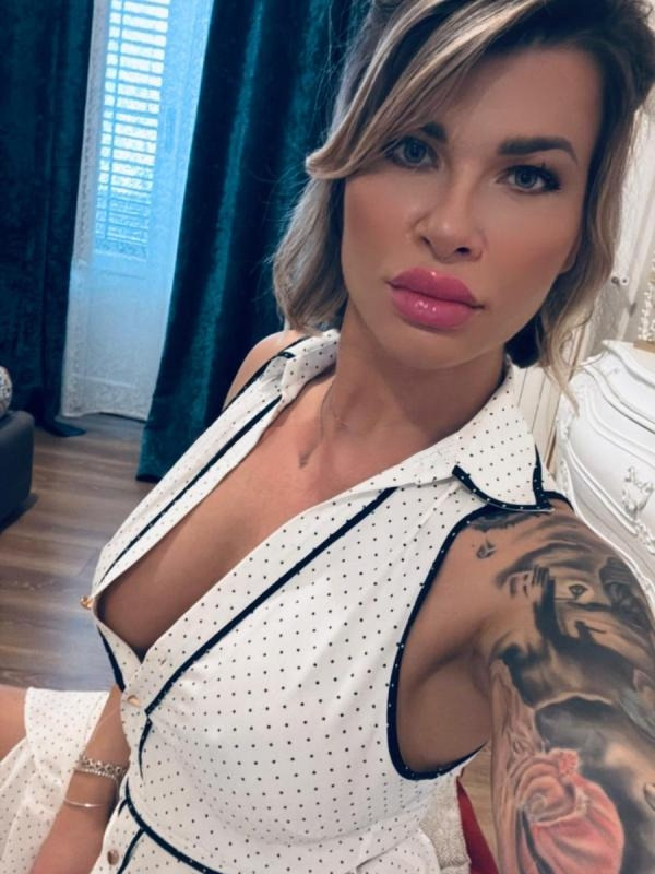 Rebecca 20