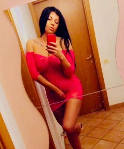 Larissa 20