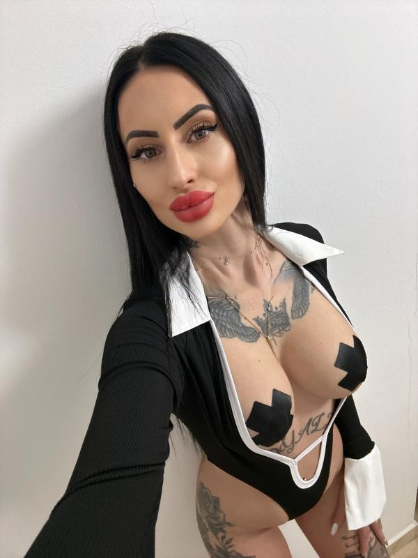 Isabella 11