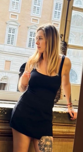 Manuela 13