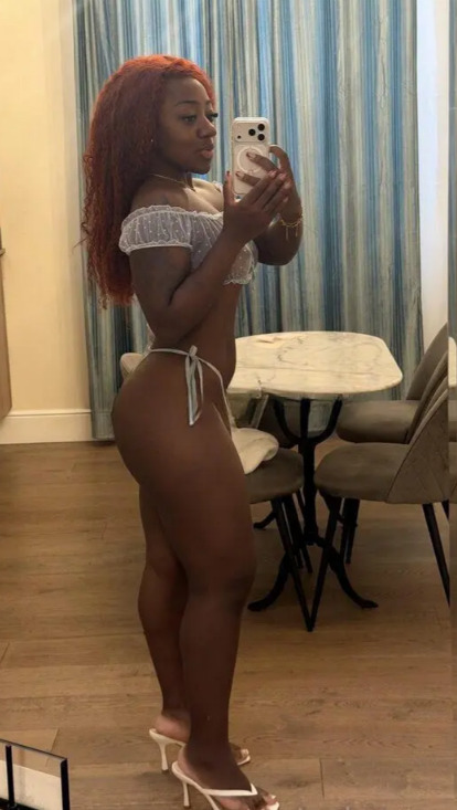 Rafaela Almeida 3